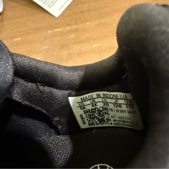 Adidas Racer TR21 Baby Toddler Shoes Sneakers Black White Red Blue Size 5 K NEW - Picture 9 of 11